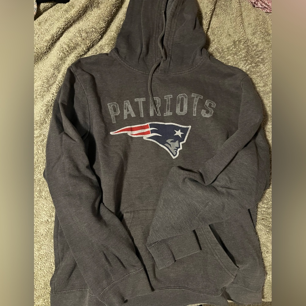 New England Patriots Hoodie - Hoodie with Patriots Logo - Majestic - Extra Large